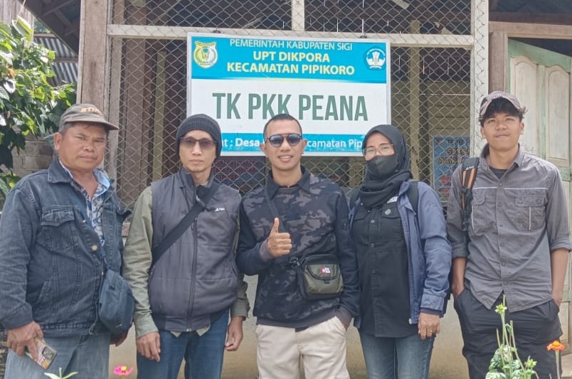 Tim pedataan dari DInas Pendidikan dan Kebudayaan Sigi.