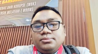 Penasehat hukum Kades Soulowe, Dr. Egar Mahesa. (