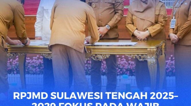Gubernur Sulteng, Anwar Hafid, Wakil Gubernur Sulteng, Reny A Lamadjido, Ketua DPRD Sulteng, Arus Abdul Karim saat RPJMD 2025-2029 di Gedung DPRD Sulteng.