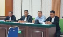 Kuasa Hukum Benny Chandra, saat sidang di PN Kls 1A Palu.