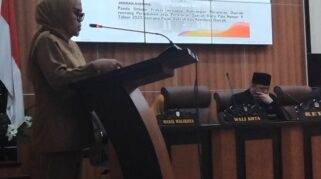 Sekretaris Daerah Kota Palu, Irmayanti Pettalolo, S.Sos