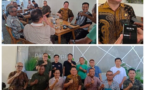 Kepala Kejaksaan Negeri Palu Dr. Lapatawe B. Hamka, S.H., M.H. merajut silaturahmi dengan sejumlah insan pers di salah satu kafe di Kota Palu, Jumat (21/8/2026).