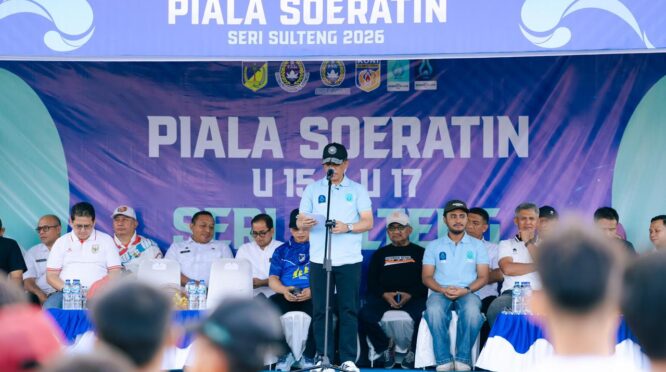 Gubernur Sulawesi Tengah Anwar Hafid resmi membuka Kompetisi Piala Soeratin U-15 dan U-17 Seri Provinsi Sulawesi Tengah