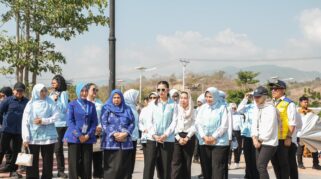 Selvi Ananda Gibran Rakabuming Raka kunjungi TP PKK didampingi Wakil Gubernur Sulteng, Reny A Lamadjido.
